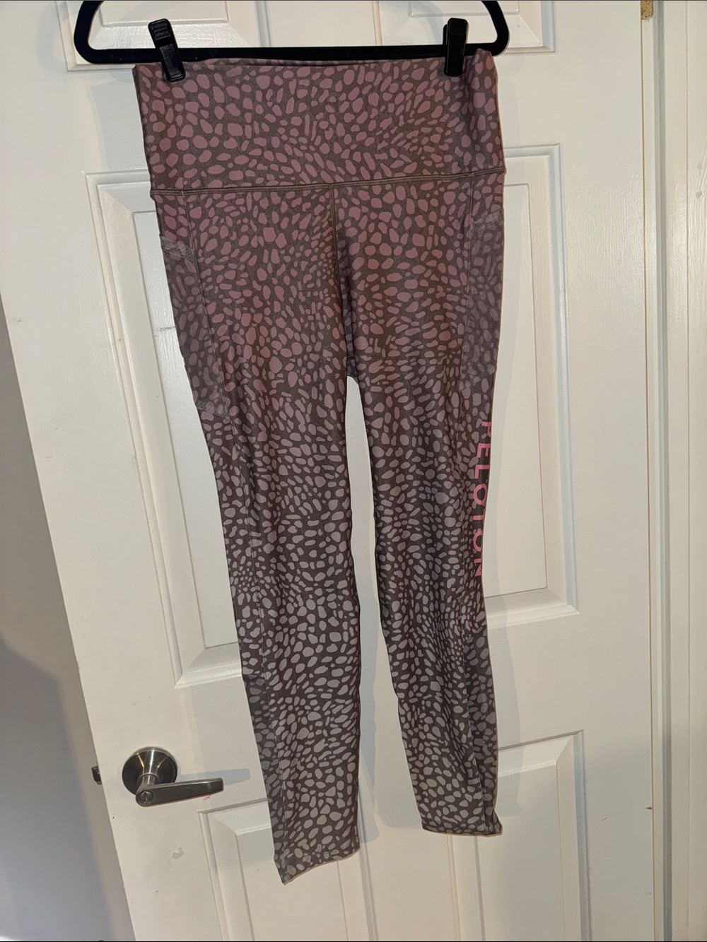 Peloton Animal Print High-Waist Leggings in Mauve and Light Gray